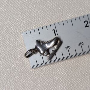 Silver Ice Skate Charm Pendant London Links 925 Discontinued